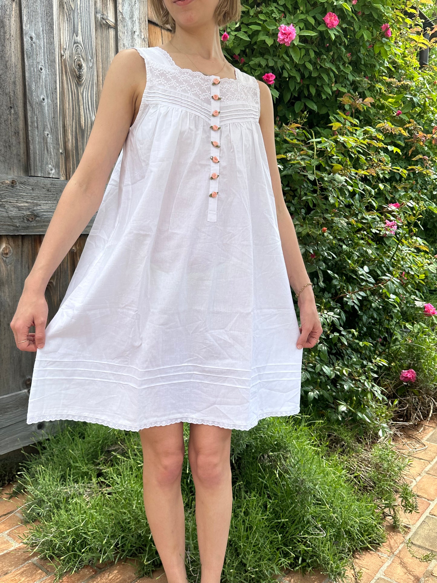 FORGET-ME-NOT NIGHTGOWN